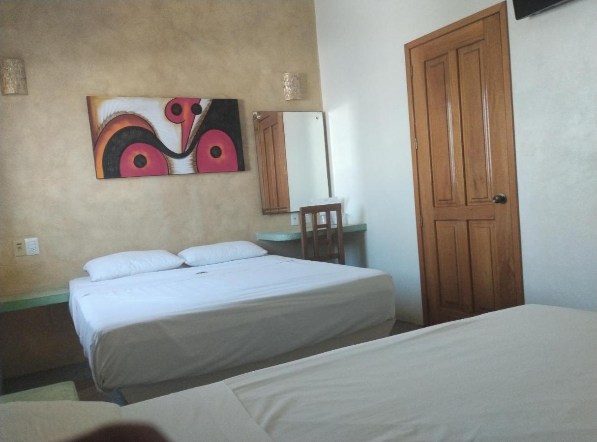 Puerta Del Sol Hotel